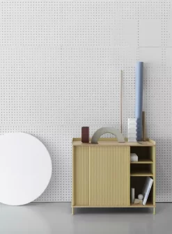 Muuto Enfold Tall Dressoir Lichtgroen/eiken -Muuto x886x886 enfold tall dressoir2.jpg.pagespeed.ic .T4U8U OmXg