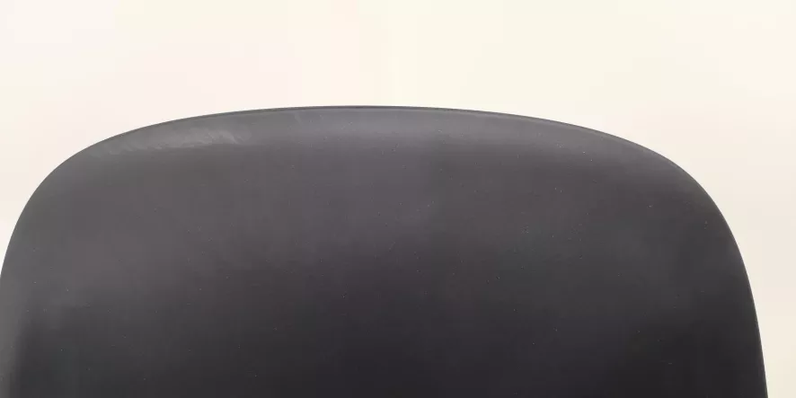 Muuto Tweedekansje - Fiber Backrest Tube Barkruk 75cm Zwart 13 Muuto Tweedekansje - Fiber Backrest Tube Barkruk 75cm Zwart - Afbeelding 11