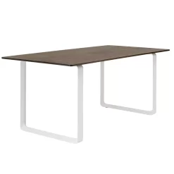 Muuto 27 Muuto 70/70 Bureau 170x85 Smoked Oak Wit