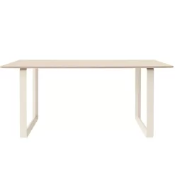Muuto 39 Muuto 70/70 Oak Tafel 170x85 Zandkleurig Laminaat