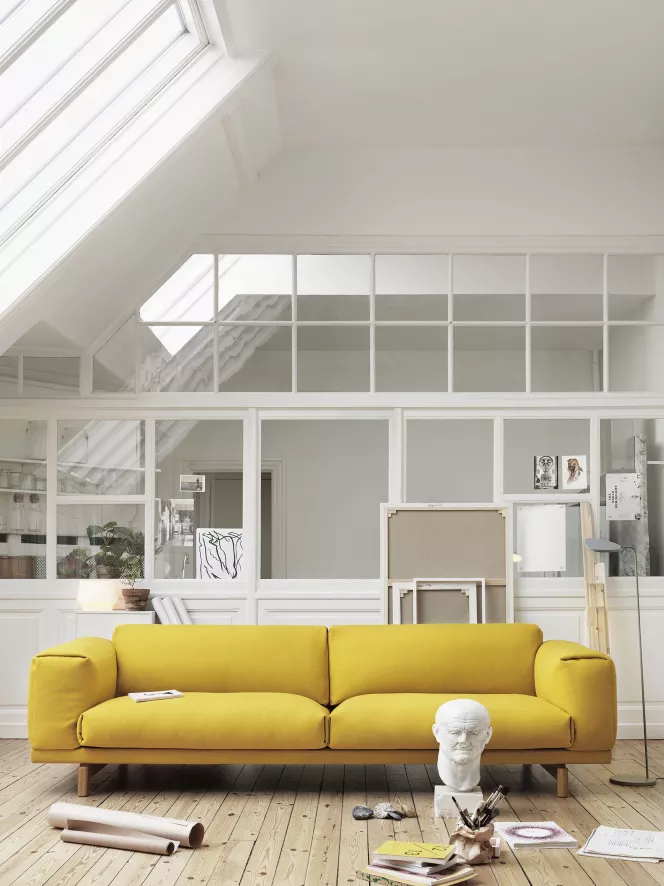 Muuto Rest Bank Tweezitter, Steelcut Trio 515, Eiken Onderstel 8 Muuto Rest Bank Tweezitter, Steelcut Trio 515, Eiken Onderstel - Afbeelding 6