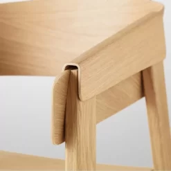 Muuto Cover Stoel Met Kussen Zwart Remix 183 -Muuto x886x886 muuto cover chair sfeer3 600x600 2.jpg.pagespeed.ic .4QUu3Kr36Y 3