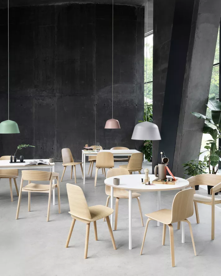 Muuto Cover Stoel Met Kussen Dark Beige Refine Stone Leer 8 Muuto Cover Stoel Met Kussen Dark Beige Refine Stone Leer - Afbeelding 6