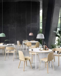 Muuto Cover Stoel Met Kussen Antraciet Remix 173 -Muuto x886x886 muuto cover stoel sfeer 4.jpg.pagespeed.ic .EttlQxbCyv 5