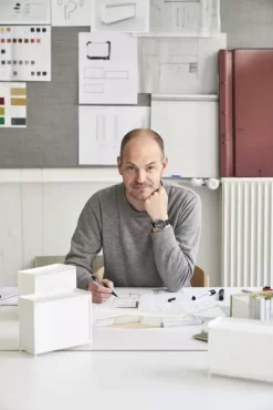 Muuto Enfold Low Dressoir Zwart -Muuto x886x886 muuto enfold low dressoir16.jpg.pagespeed.ic .XnWQeFMhXz