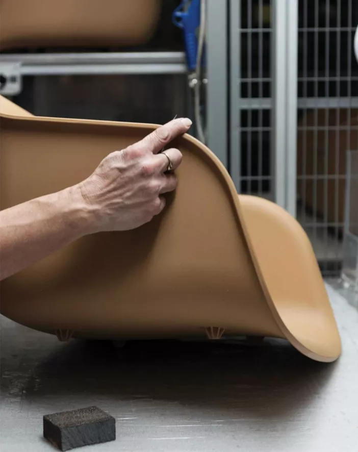 Muuto Fiber Wood Stoel Zwart, Donker Gelakt Eiken 21 Muuto Fiber Wood Stoel Zwart, Donker Gelakt Eiken - Afbeelding 19