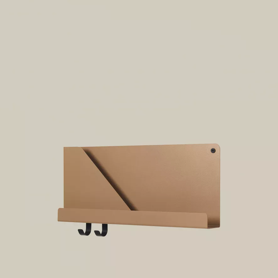 Muuto Folded Wandplank Small Diep Rood 10 Muuto Folded Wandplank Small Diep Rood - Afbeelding 8