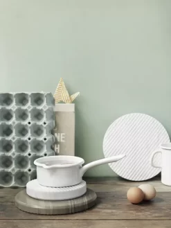 Muuto Groove Trivet Onderzetter Small Grijs 9 Muuto Groove Trivet Onderzetter Small Grijs -Muuto x886x886 muuto groove trivet onderzetter sfeer 1.jpg.pagespeed.ic .BO8PqKxyqf 1