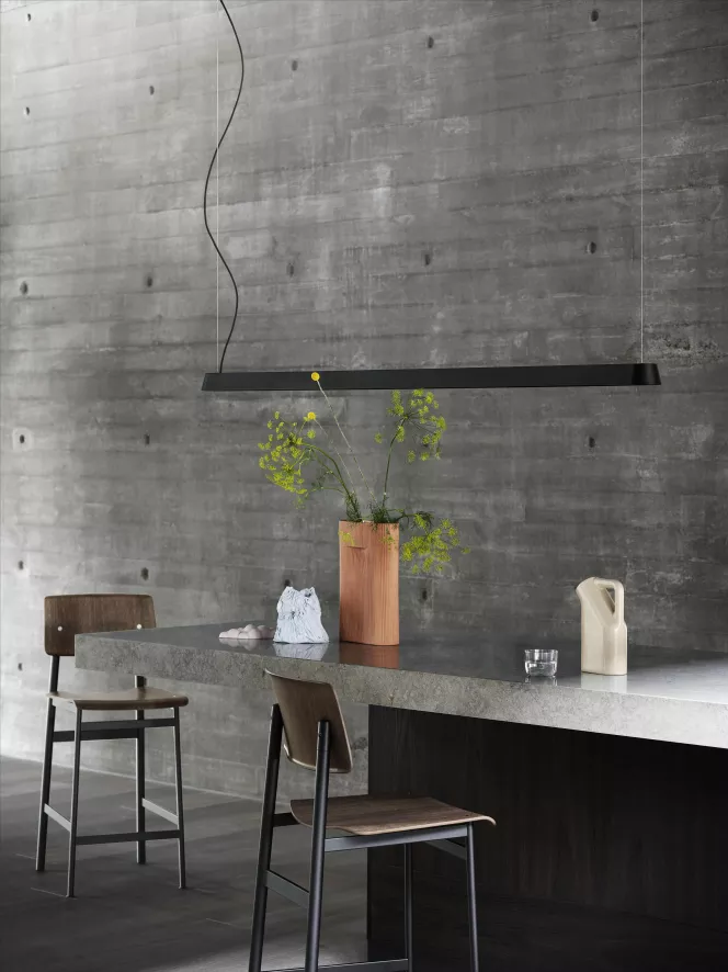 Muuto Linear Hanglamp Large LED Zwart 4 Muuto Linear Hanglamp Large LED Zwart - Afbeelding 2