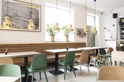 Muuto Nerd Stoel Eiken -Muuto x886x886 muuto nerd stoel sfeer 3.jpg.pagespeed.ic . BarqyFJ54 2