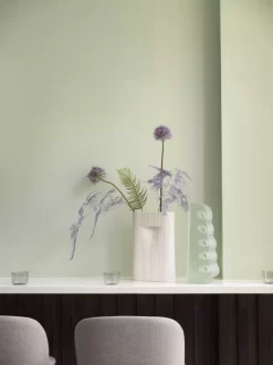 Muuto Ridge Vaas 35 Off-white 35 Muuto Ridge Vaas 35 Off-white -Muuto x886x886 muuto oslo barkruk 65cm9.jpg.pagespeed.ic .E54HrssLqb 5