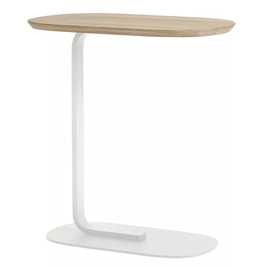 Muuto Relate Bijzettafel 60.5 Oak/Off-white 3 Muuto Relate Bijzettafel 60.5 Oak/Off-white