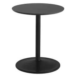 Muuto Soft Bijzettafel 41x48 Zwart