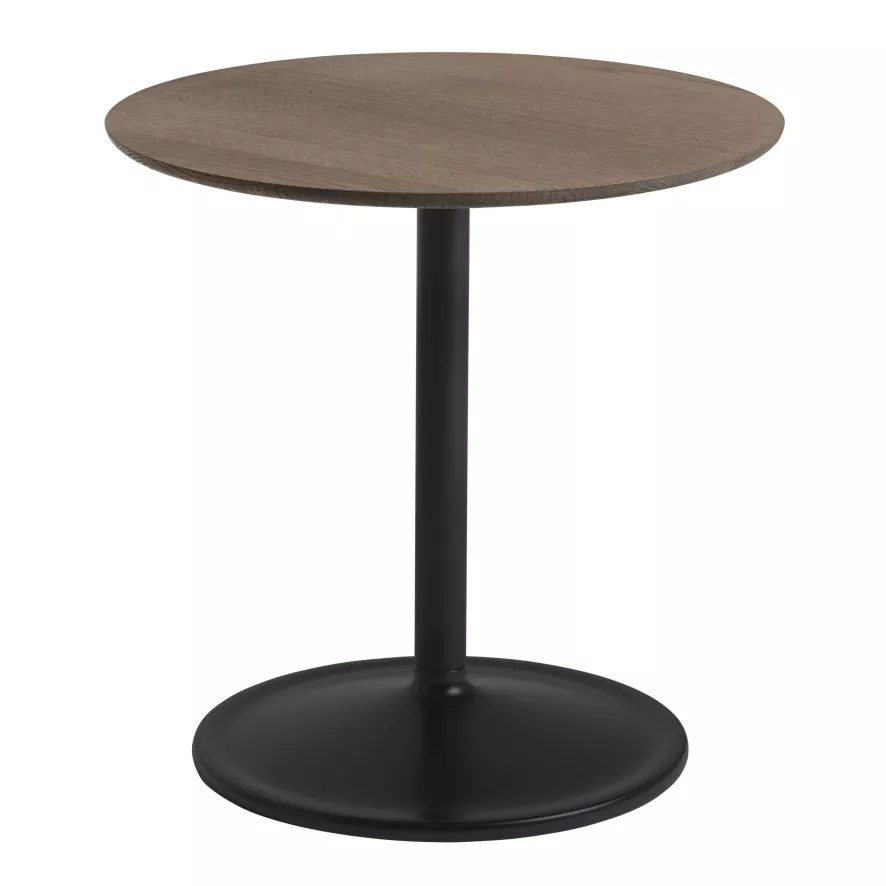Muuto Soft Bijzettafel 48x48 Zwart Smoked Oak Blad 3 Muuto Soft Bijzettafel 48x48 Zwart Smoked Oak Blad