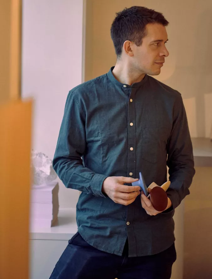 Muuto The Dots Haak Ø6.5 Bruin Groen 14 Muuto The Dots Haak Ø6.5 Bruin Groen - Afbeelding 12