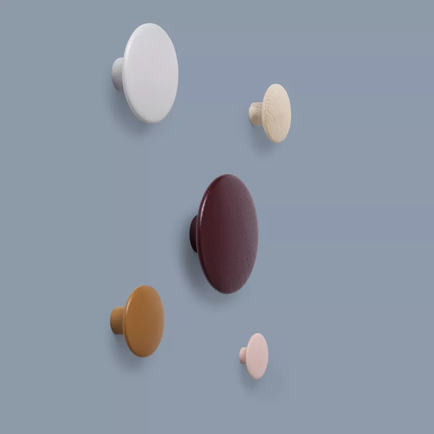 Muuto The Dots Haak Ø6.5 Bruin Groen 5 Muuto The Dots Haak Ø6.5 Bruin Groen - Afbeelding 3